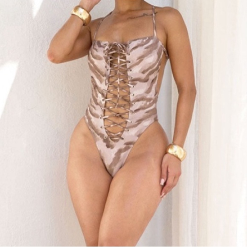 Stylish Lace-Up One Piece Swimsuit - Tan